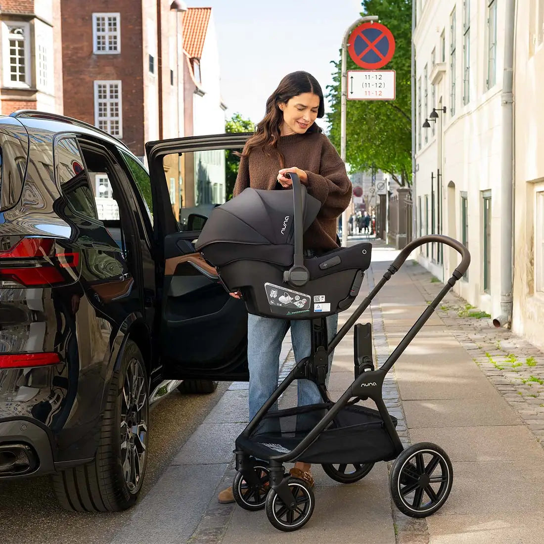 Nuna Triv Lx Biscotti