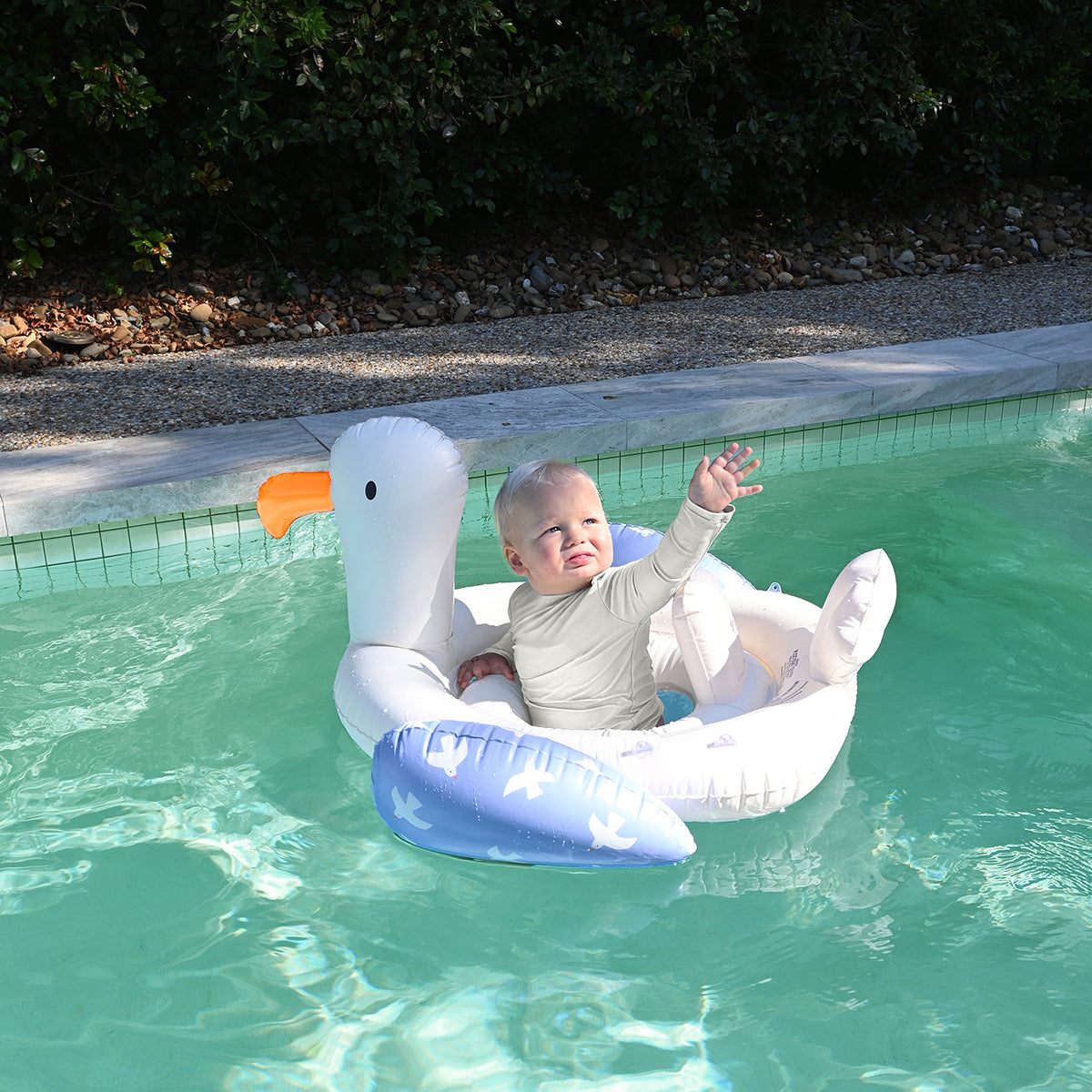 sammy the seagull baby float