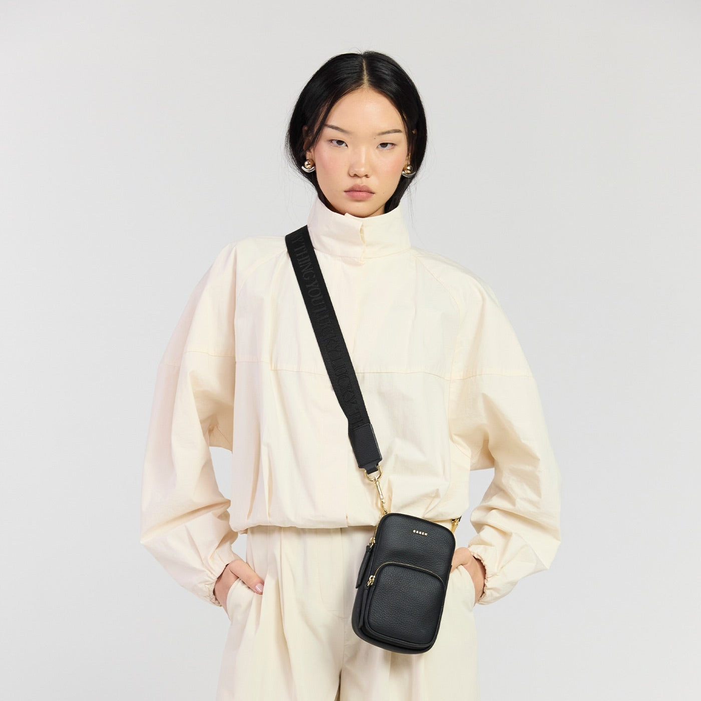 Saben nikko phone sling black luxe