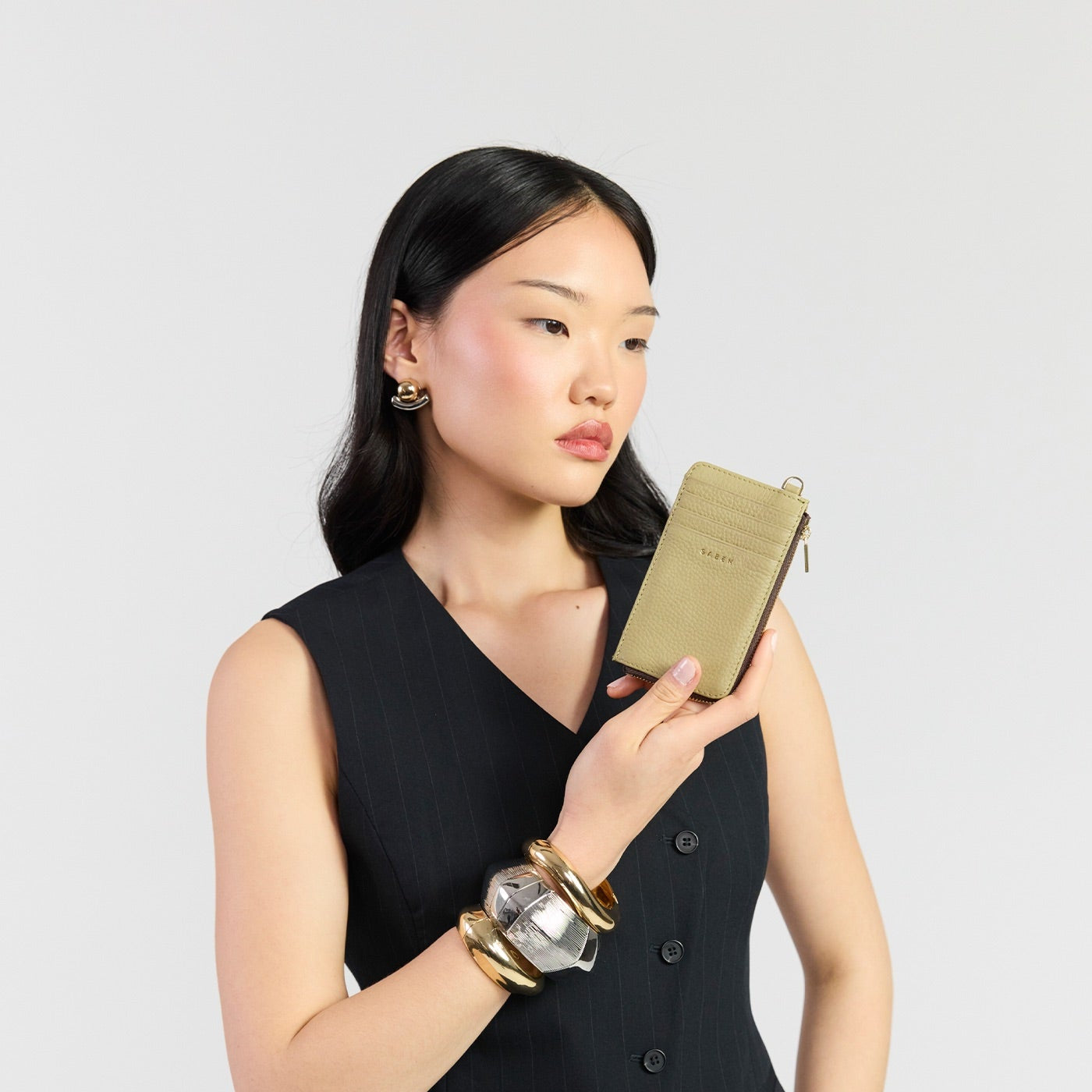 saben winona wallet willow