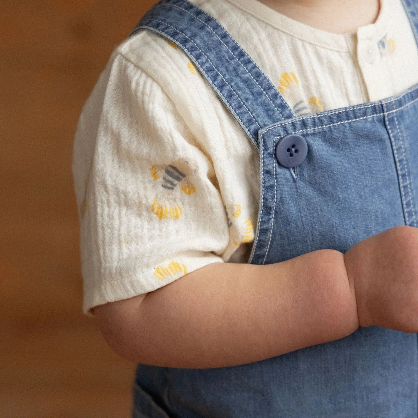 nature baby tucker shortie overalls in sky