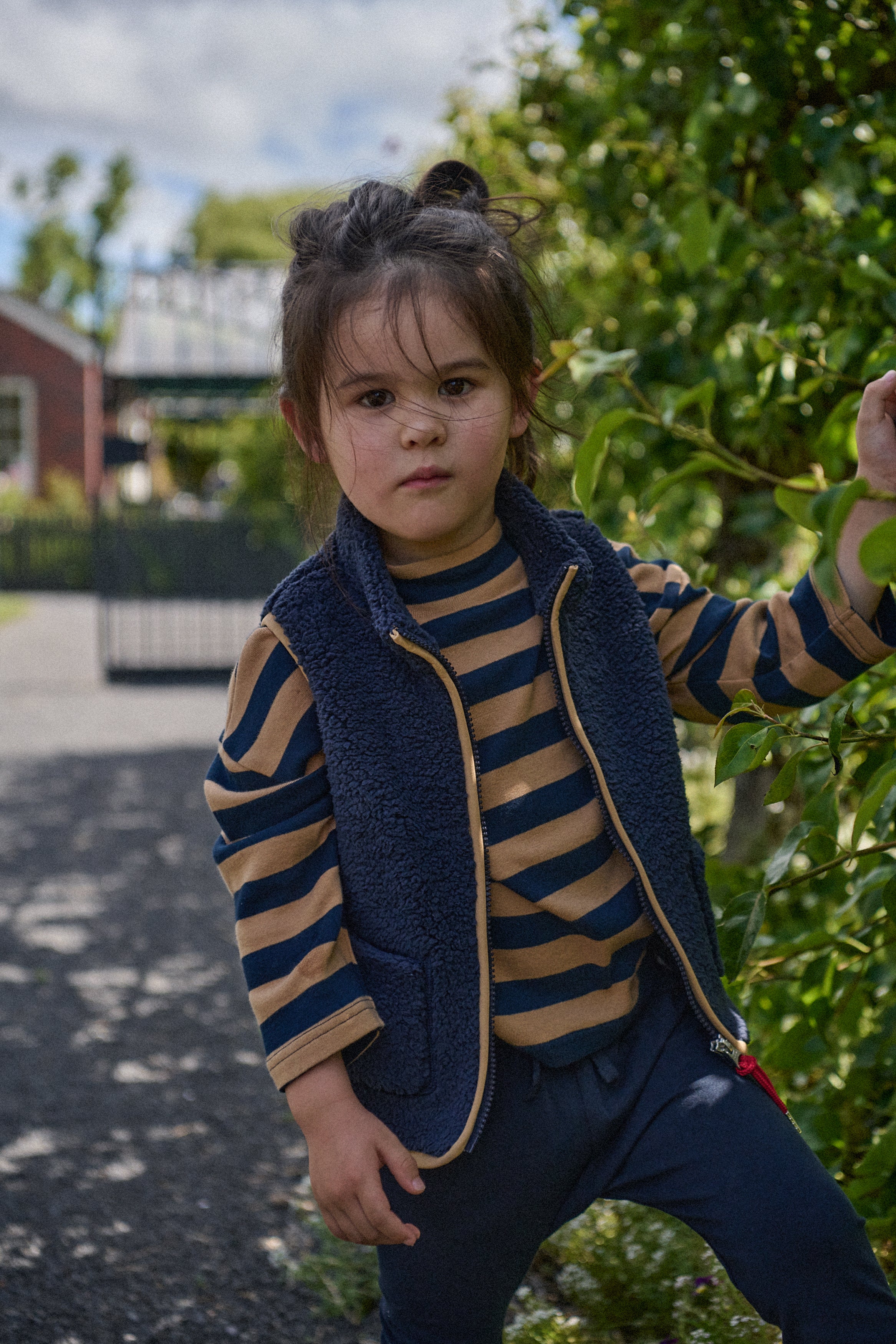 nature baby flint vest navy