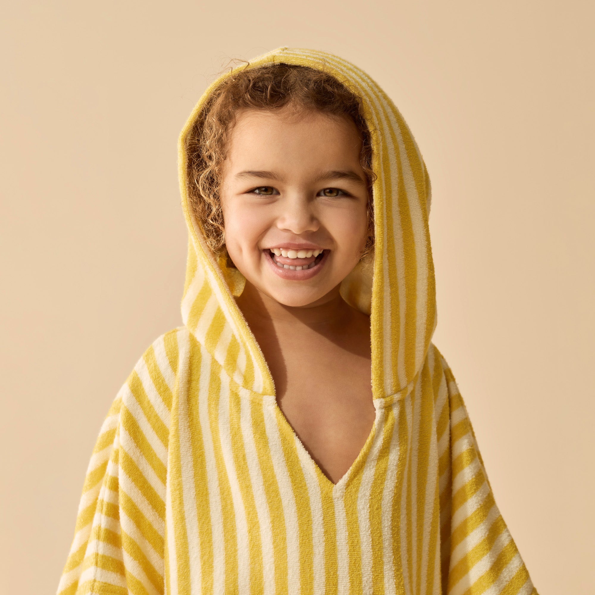 wilson and frenchy hooded zip towel honey wave