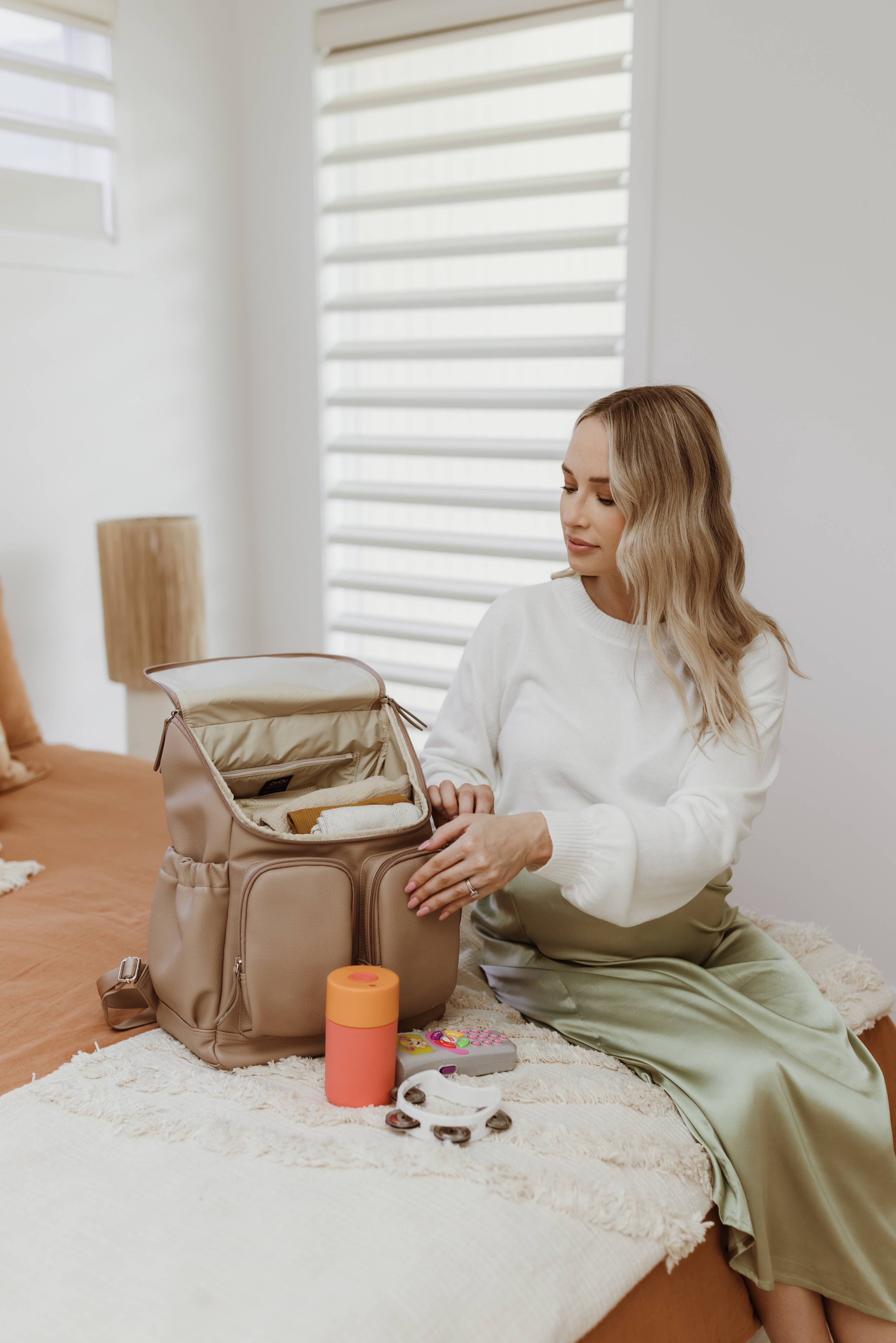 Signature Nappy Backpack | Oat Dimple Vegan Leather