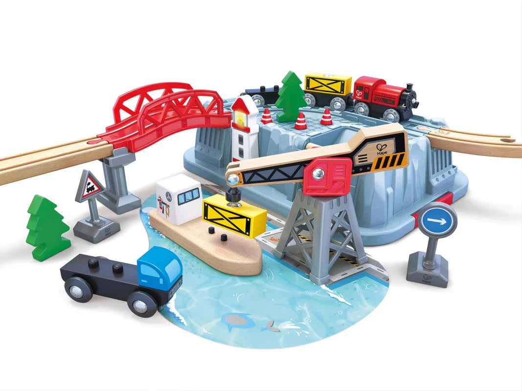 Hape Harbour Bucket Builder Set