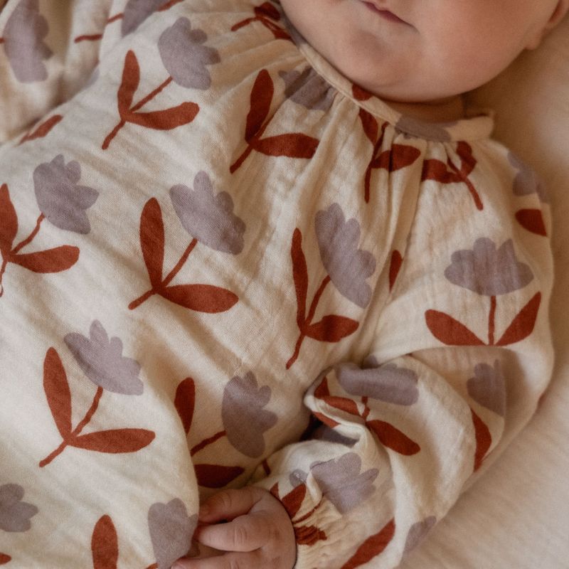 nature baby muslin meadow bodysuit in fleurette print