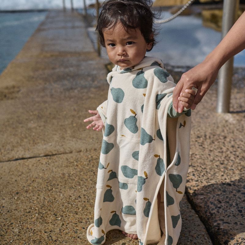 nature baby pear print poncho towel