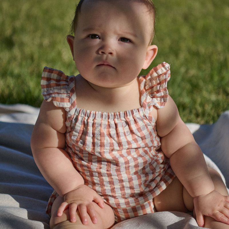 nature baby petal set in dandelion gingham