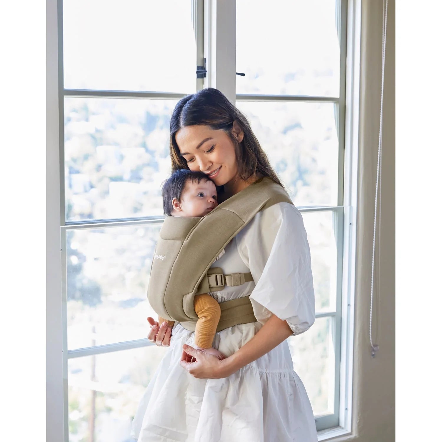 ergobaby embrace carrier
