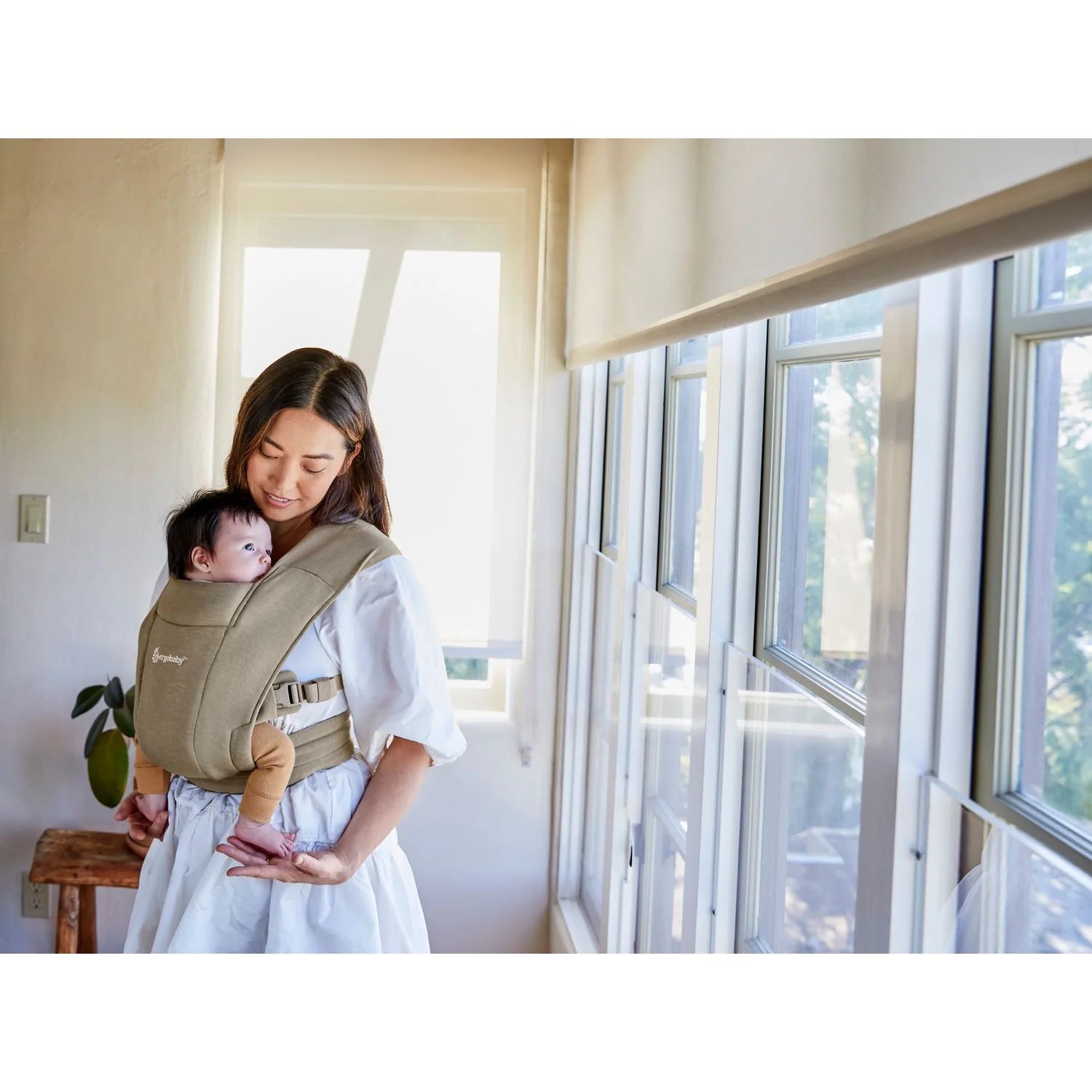 ergobaby embrace carrier
