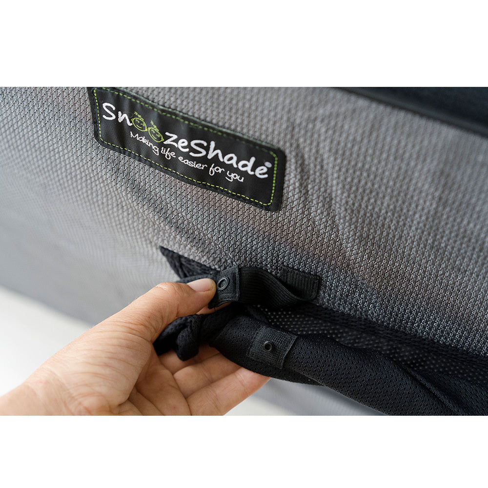 snoozeshade portacot travel cot black out cover